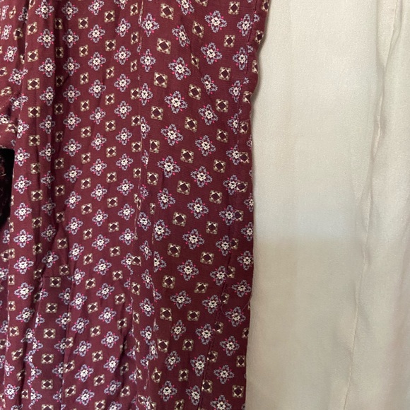 RARE Pull&Bear maroon satin print jacket with lining, pockets - Picture 3 of 9